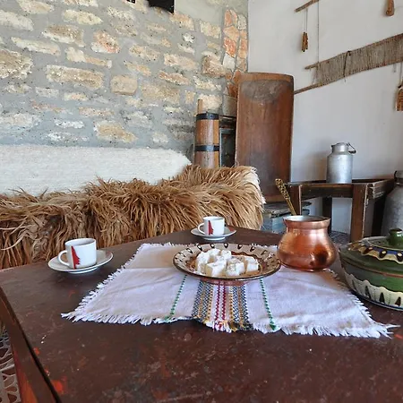 Levana Вилла *